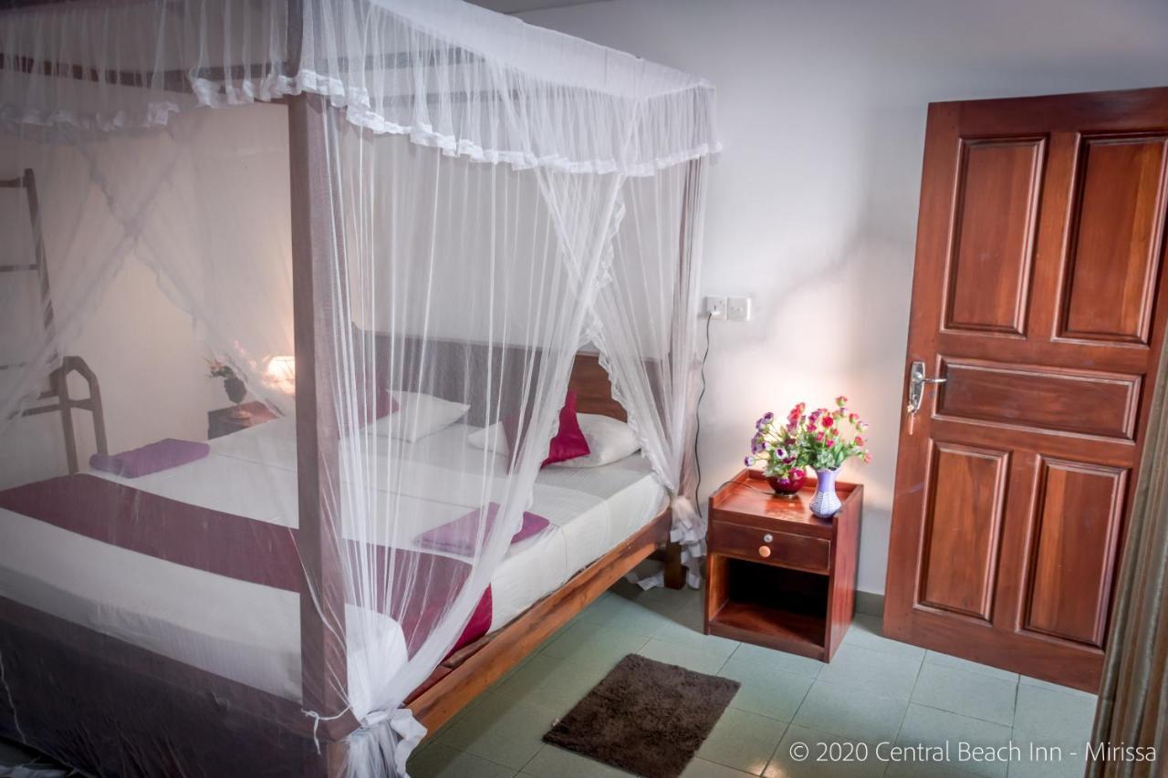 Central Beach Inn Mirissa Zewnętrze zdjęcie