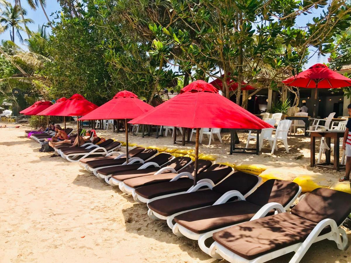 Central Beach Inn Mirissa Zewnętrze zdjęcie